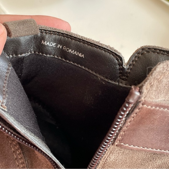 Grey suede booties - Picture 5 of 5